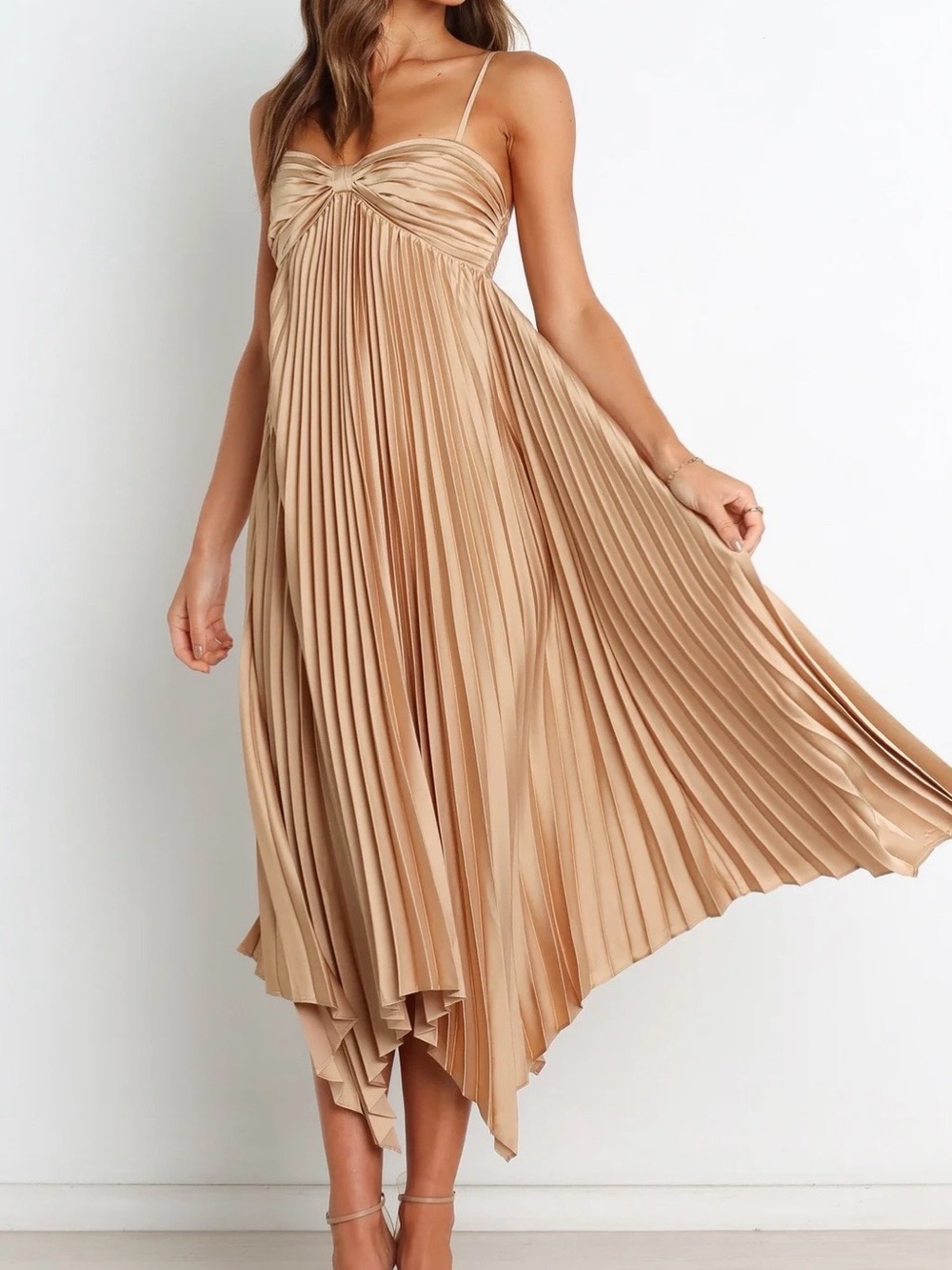 Petal & Pup Vikki dress in gold Size 12 NWT New Cocktail Prom Wedding guest Glam